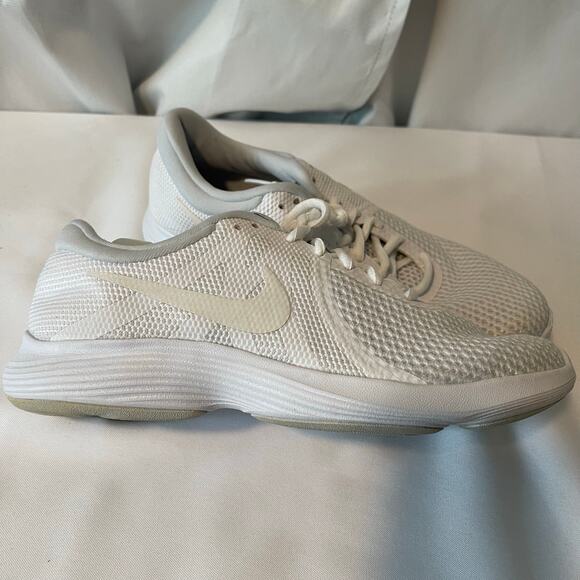 Nike Revolution 4 Men's size 7 white on white - Picture 13 of 16